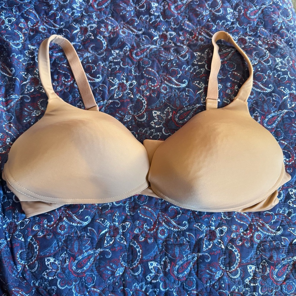Avenue Smooth Beige Bra